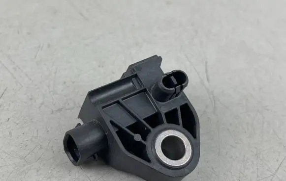 Audi e-tron Airbag deployment crash/impact sensor 4KE959345A