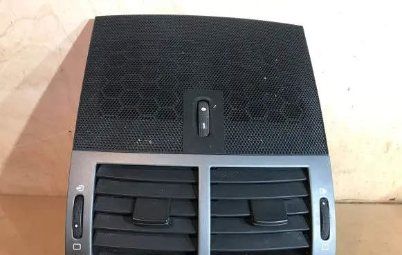 Peugeot 407 Dash center air vent grill 9644589777