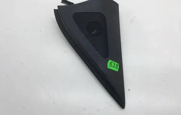 Hyundai Santa Fe Front door high frequency speaker 876502B000