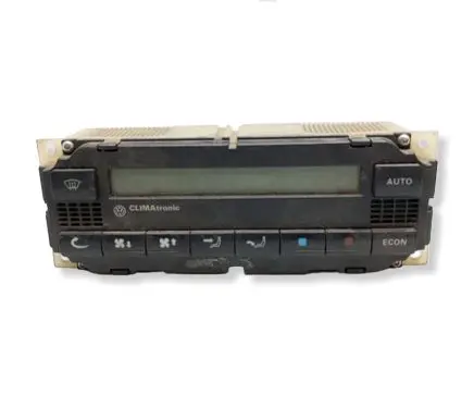 Volkswagen PASSAT B5 Climate control unit 