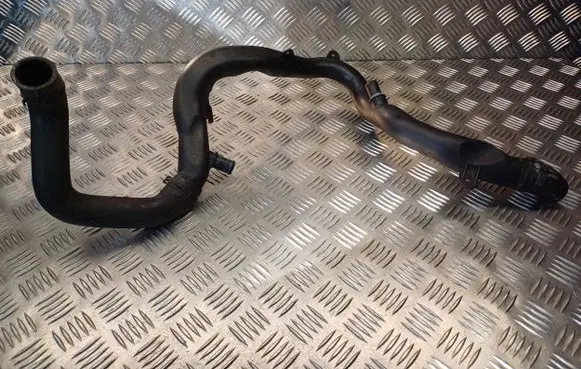 Opel Zafira A Engine coolant pipe/hose 13111681 90573220 90573219