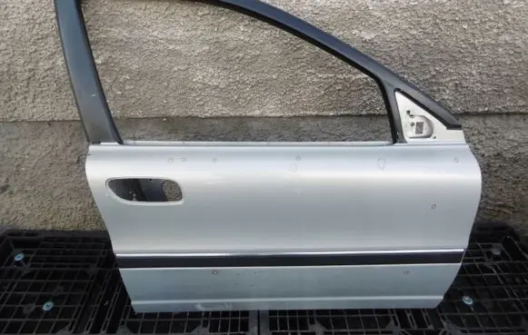 Volvo S80 Front door