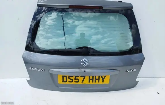 Suzuki SX4 Tailgate/trunk/boot lid