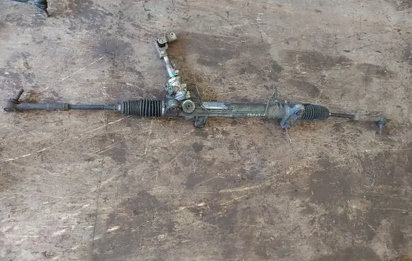 Toyota Corolla Verso AR10 Steering rack 442000F020