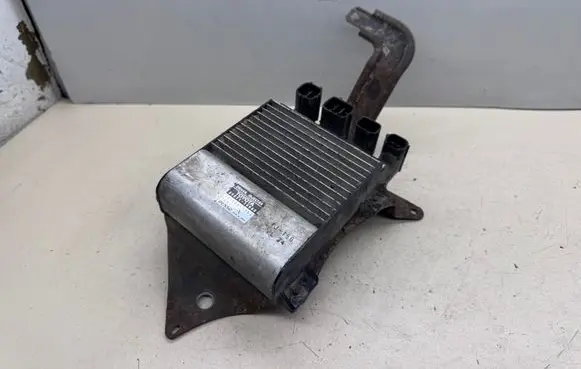 Toyota Avensis T270 Fuel injection control unit/module 8987120080 1310001562