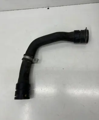 Mercedes-Benz A W176 Engine coolant pipe/hose A6512000182