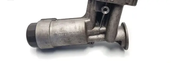 Volkswagen Sharan Oil filter mounting bracket 038115389D