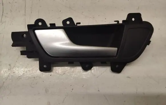 Audi A4 S4 B8 8K Front door interior handle 8K0837019