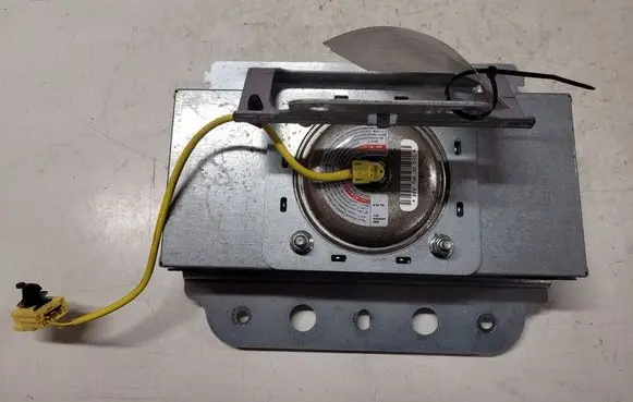KIA Sorento Passenger airbag