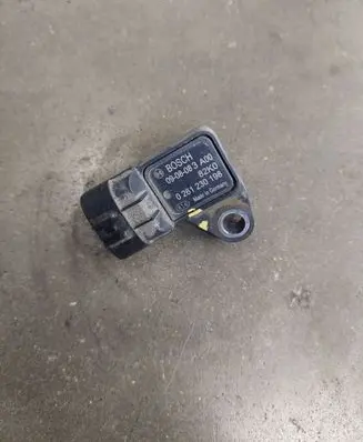 Nissan Pixo Air pressure sensor 0261230198