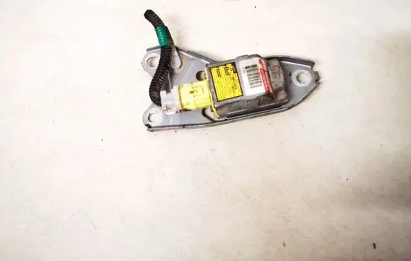 Toyota Avensis Verso Airbag deployment crash/impact sensor 8986044010 89860-44010