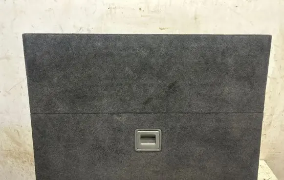 Volkswagen Golf V Trunk/boot floor carpet liner 1K9863463B 5N0887183