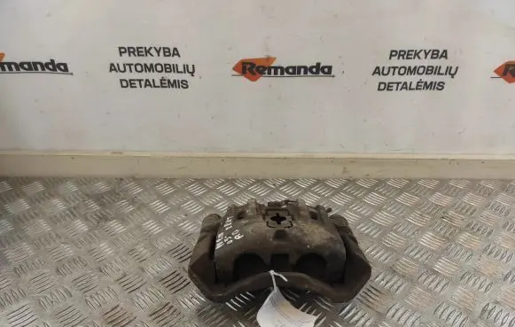 Iveco Daily 45 - 49.10 Front brake caliper