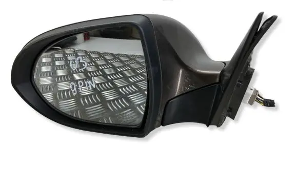 KIA Sportage Front door electric wing mirror E13027477