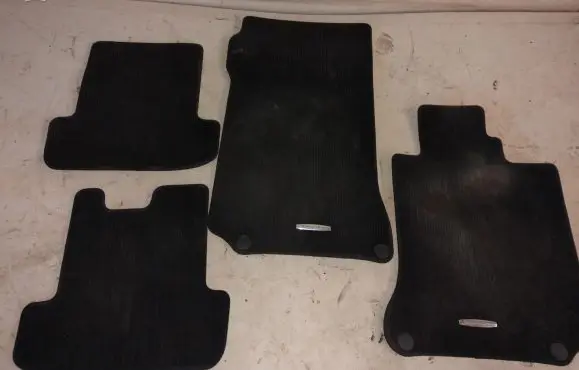 Mercedes-Benz C AMG W204 Car floor mat set 