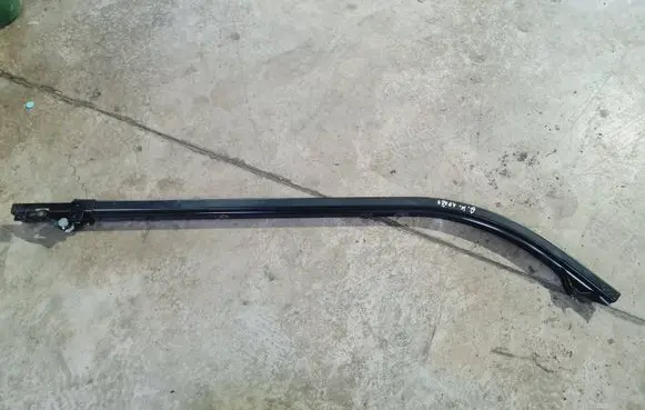 Mercedes-Benz Vito Viano W447 Sliding door bottom rail A4477661037