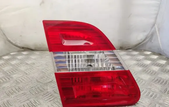 Mercedes-Benz B W245 Tailgate rear/tail lights A1698201164