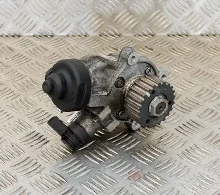 Volkswagen PASSAT B8 Fuel injection high pressure pump 0445010537 04L130755D