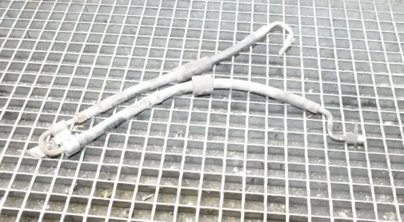Audi A5 8T 8F Power steering hose/pipe/line 8K0422893E