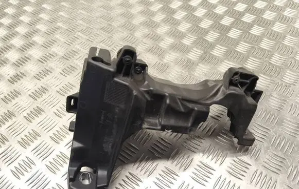 Ford Mondeo MK IV Other engine bay part 9688453180