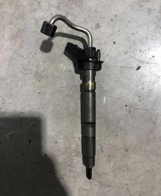 Fuel injector