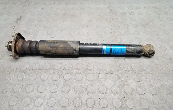 BMW X3 E83 Rear shock absorber/damper 814903001581 32K48A 310720
