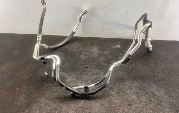 Audi TT TTS Mk2 Air conditioning (A/C) pipe/hose 8J0820719F 8J0820741F 8J0820743F