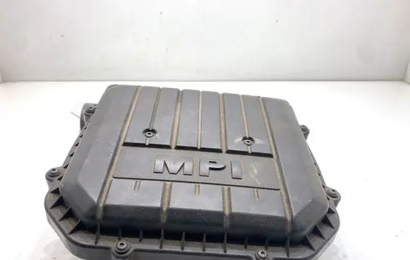 Skoda Fabia Mk3 (NJ) Air filter box 