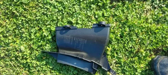 Audi A5 Intercooler air guide/duct channel 8W6121764D