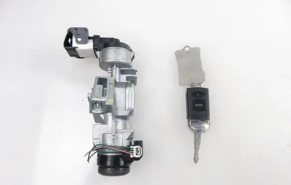 Mazda 5 Ignition lock 3M513F880AC X1T26471A