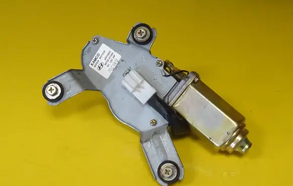 Hyundai Terracan Rear window wiper motor 98700-H1000 98700H1000