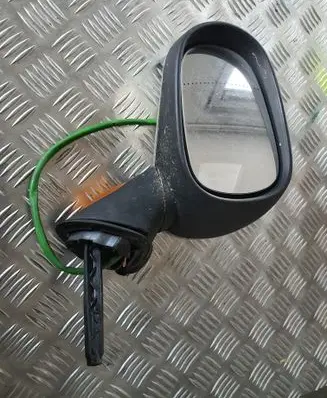 Renault Modus Front door electric wing mirror