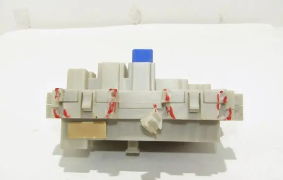 Nissan Pathfinder R51 Fuse module