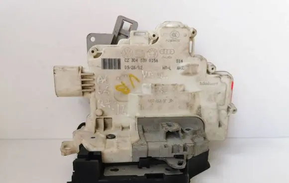 Audi Q5 SQ5 Front door lock 3C4839015A