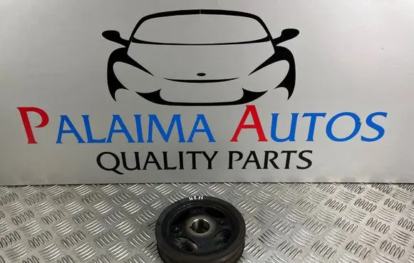 Toyota Verso Crankshaft pulley 134080R030