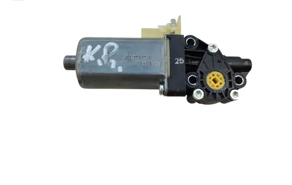 Porsche Macan (95B) Seat adjustment motor 0390203389 JCI1781715