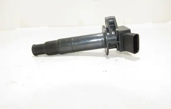 Toyota Corolla E120 E130 High voltage ignition coil 9008019019