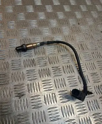 Opel Insignia A Lambda probe sensor 1928404687