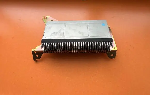 Lexus RX 300 Sound amplifier 8610048040 GM8306ZT BE017426