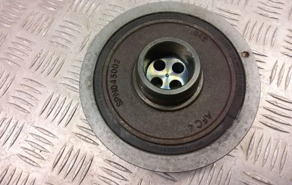 BMW X3 G01 Crankshaft pulley 8638446