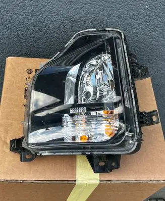 Mitsubishi L200 Front fog light 8315A058