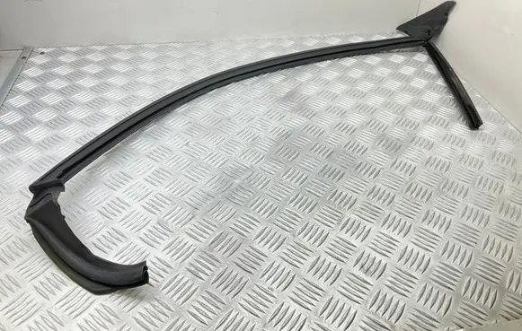 Audi TT TTS Mk2 Front door rubber seal 8J0837479