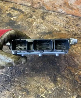 Ford Focus Engine control unit/module 7M5112A650VC