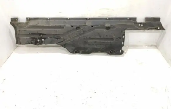 Mercedes-Benz R W251 Engine splash shield/under tray 2516190138 A2516190138