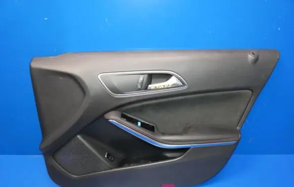 Mercedes-Benz GLA W156 Front door card panel trim
