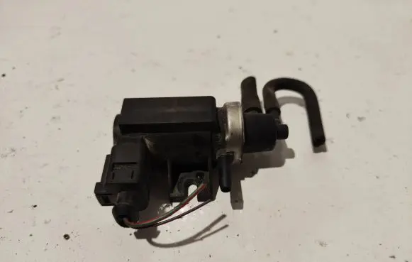 Audi A6 S6 C5 4B Turbo solenoid valve 1J0906627 72290320
