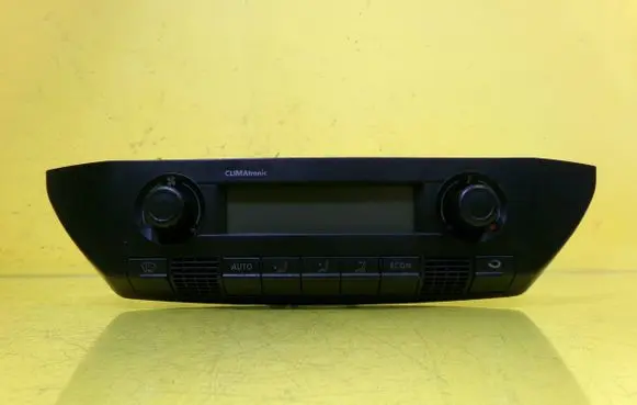 Volkswagen Polo IV 9N3 Climate control unit 6Q0907044