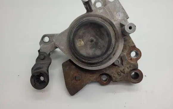 Nissan X-Trail T32 Engine mount vacuum valve 
