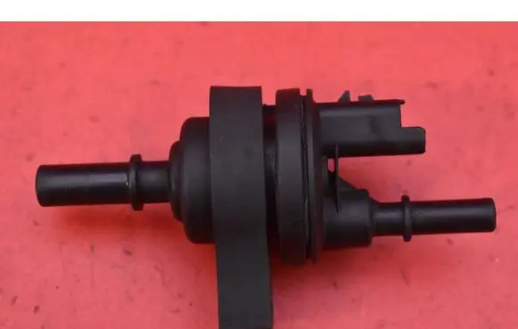 Audi 100 200 5000 C3 Vacuum valve 9671744280