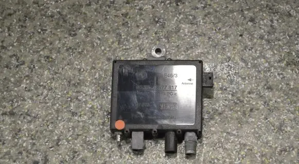 BMW 3 E46 Antenna control unit 8377817 17670